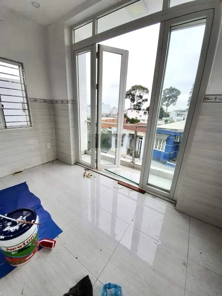Nhà 3 tầng BTCT 60m2 Linh Tây, Thủ Đức giá chỉ hơn 5 tỷ