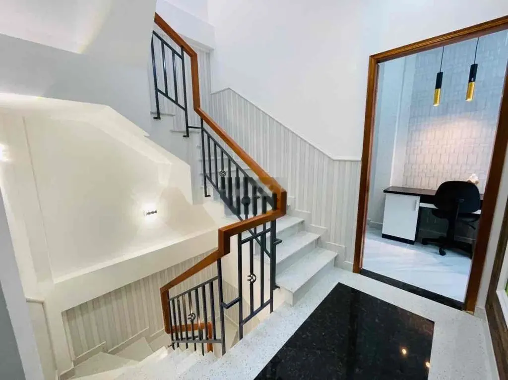 BÁN NHÀ 3 TẦNG GIÁP TÂN PHÚ - 54m2 - VÀO Ở NGAY CHỈ 5 TỶ TL