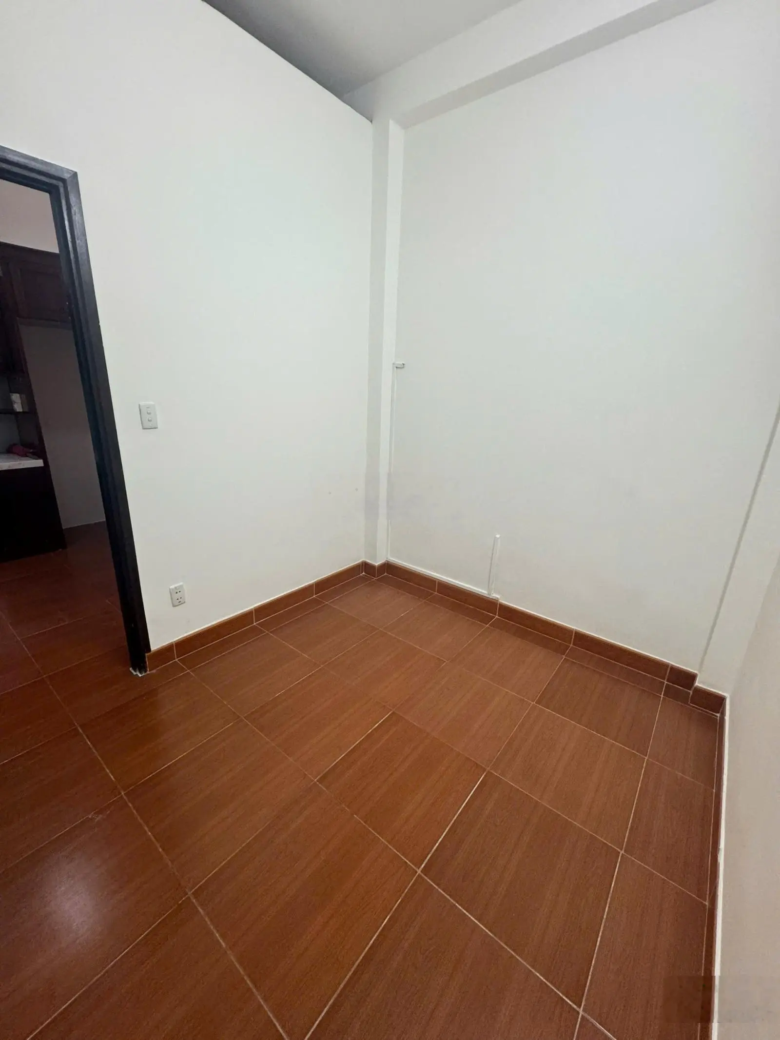 Cực hiếm khu đại học luật hcm, 5,6x16, 90m2, 3pn, đường 8m. giá chỉ 9tỷ ( tl), shr hoàn công chuẩn.
