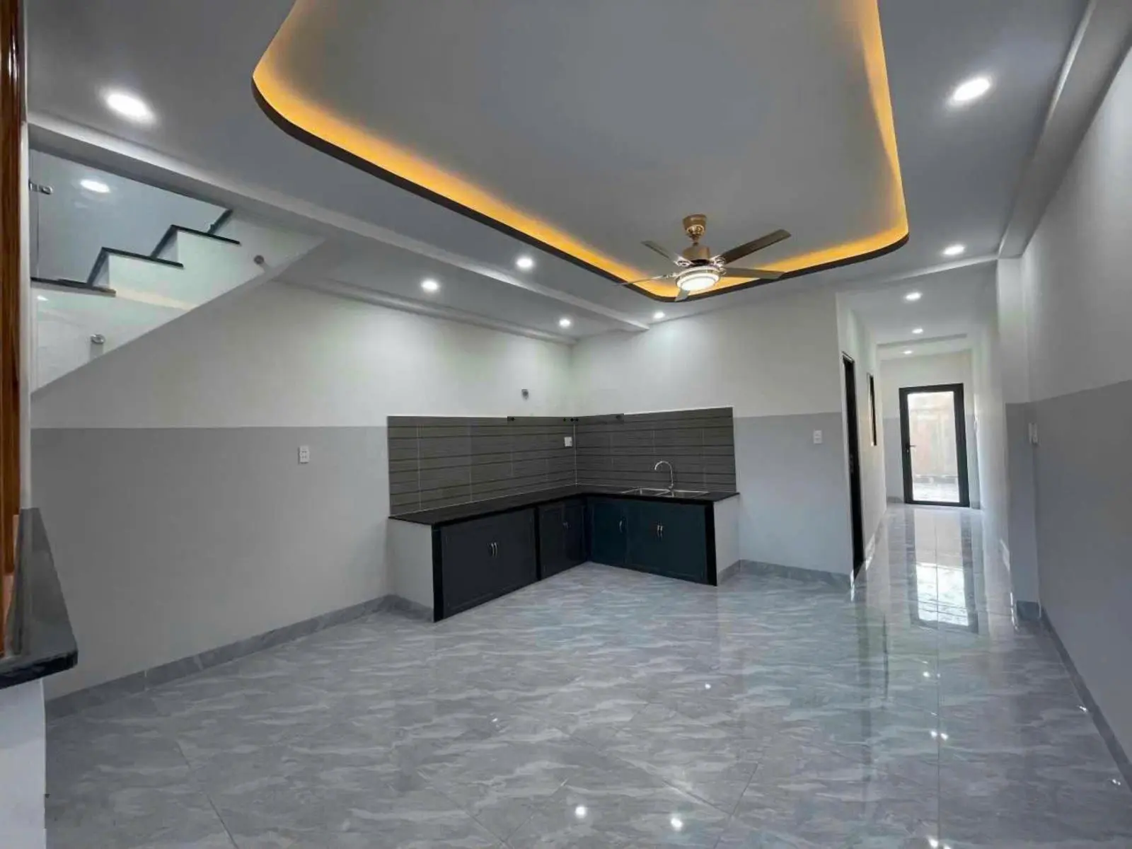Bán nhà đang cho thuê 7tr/th GIÁ 790TR Đ Tô Vĩnh Diện, đông Hòa Dĩ An. 75m2. Sổ hồng riêng sang tên