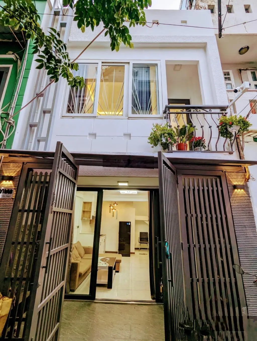 Nhà mới ở ngay Huỳnh Tấn Phát, Quận 7, DTSD 60m2, 2 tầng, sổ riêng, hoàn công, 3.5 tỷ