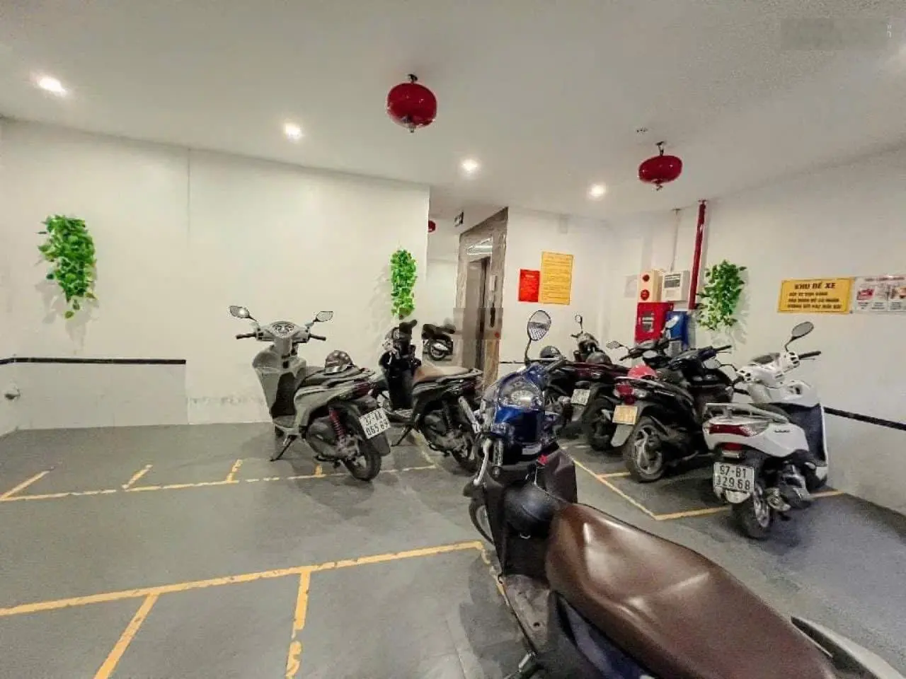 Bán tòa ccmn phú diễn, dòng tiền 100tr/ tháng, full nội thất, 14 tỷ