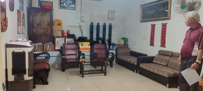 Bán nhà mặt tiền Quận 1 TPHCM gần chợ Tân Định 105 m2- 32 tỷ 500