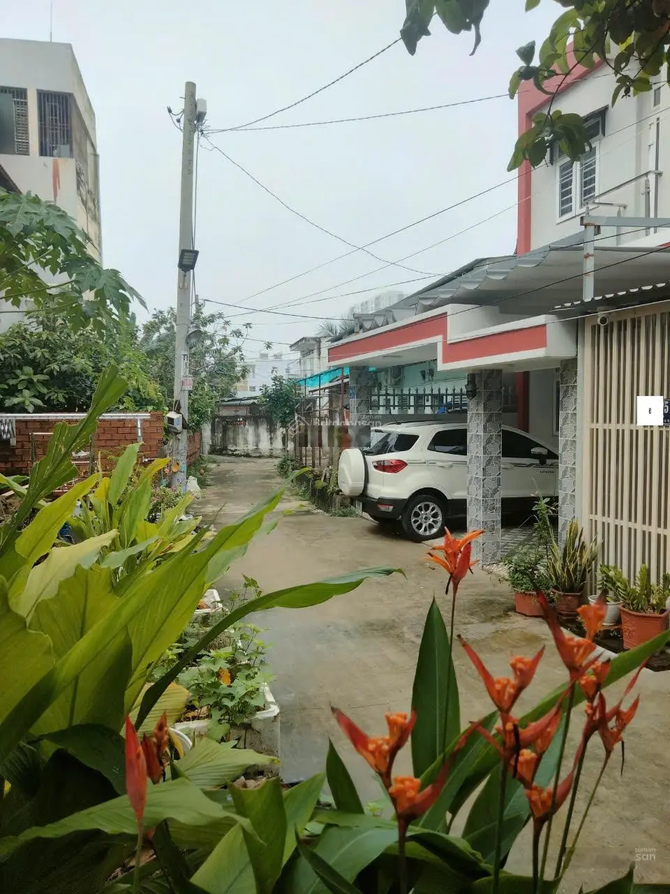 Bán nhà đẹp hẻm xe hơi sát đường đặng văn bi - 4,2 tỷ vnd - 70m2 - nhiều tiện ích