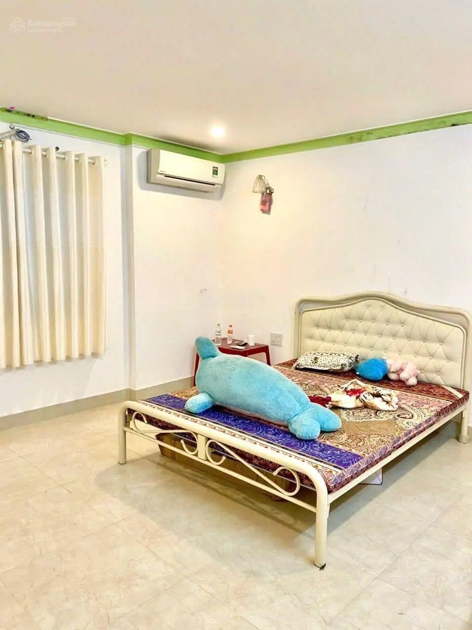 Nhà phố tại Nha Trang, cách bãi tắm biển chưa đến 1,5km. Gần chợ, trường, siêu thị, bệnh viện