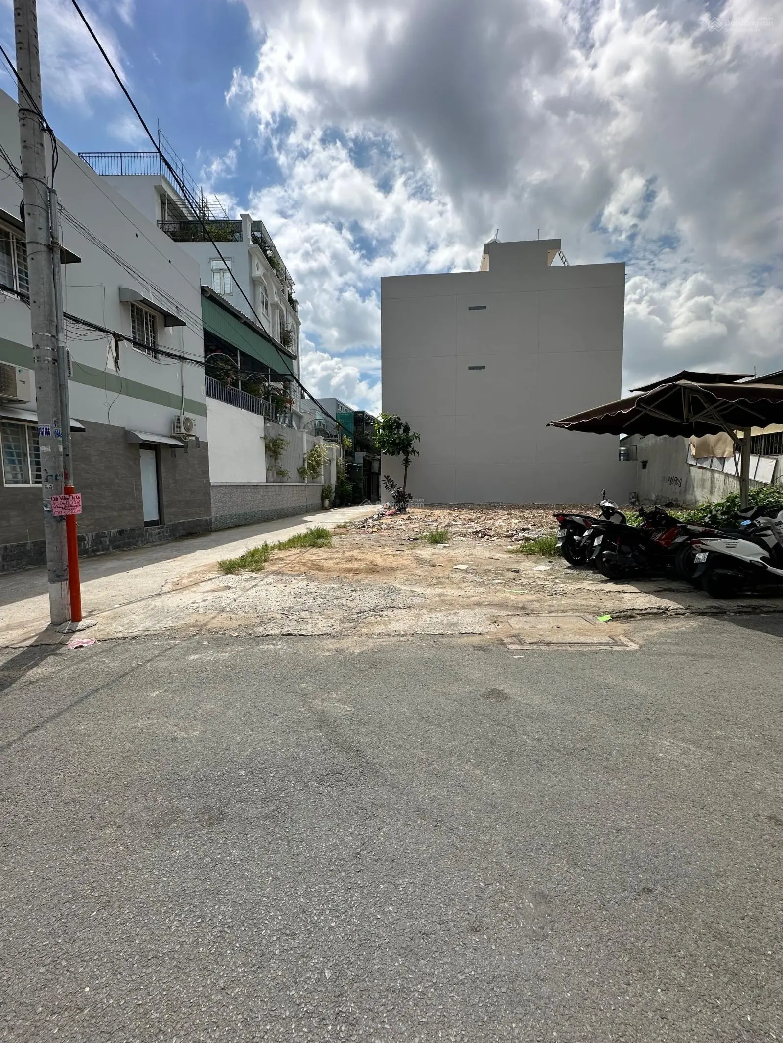 Bán đất 60m2 giá 5,3 tỷ, hẻm ô tô, P. Bình Trưng Đông. TP Thủ Đức. LH: 0902 126 ***