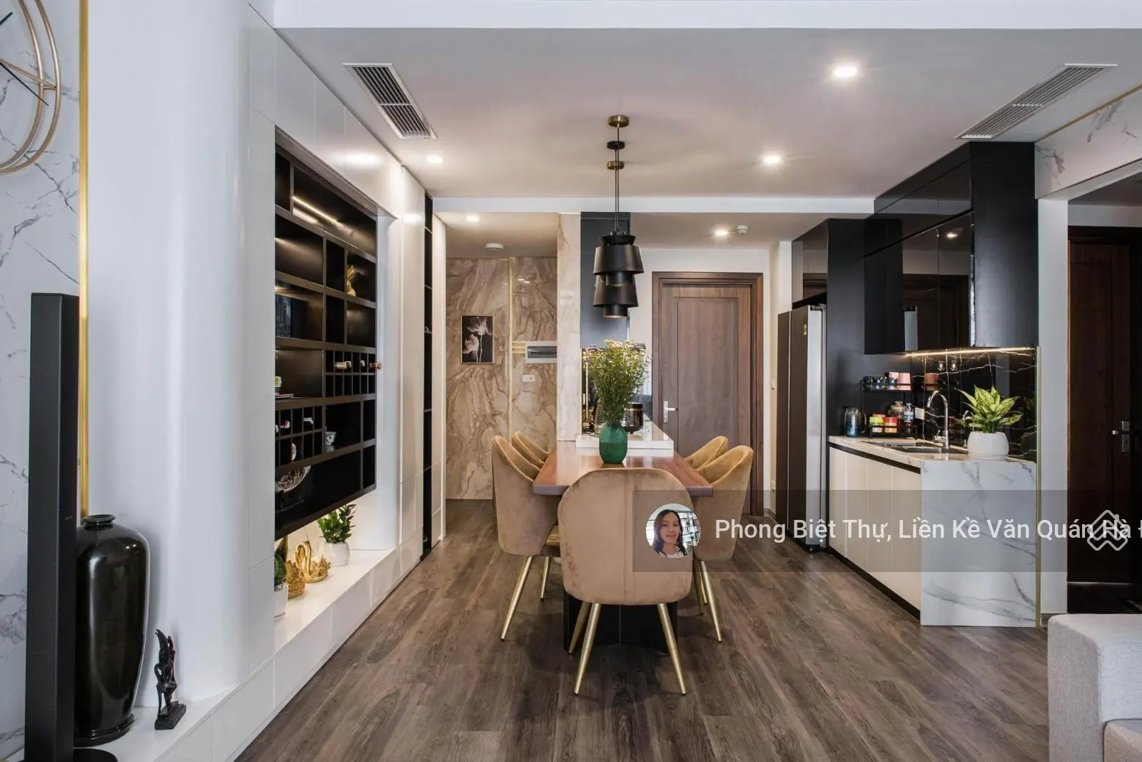 Chính chủ bán căn chung cư New Skyline Văn Quán, 98m2, lô góc 3 ngủ, view hồ Văn Quán 0983 669 ***