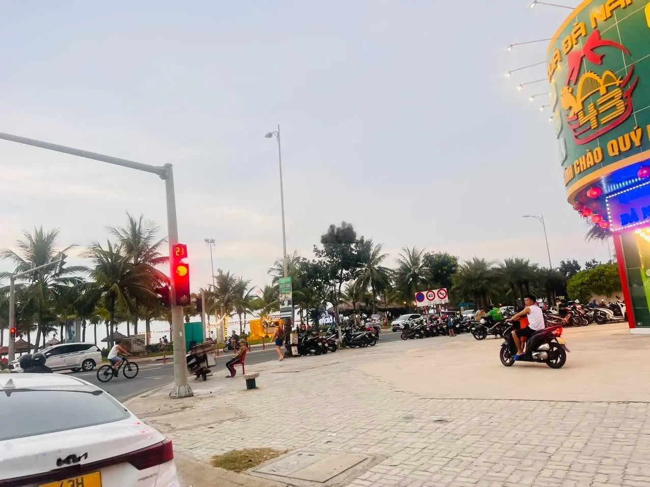 190m2 đất biển cách Võ Nguyên Giáp 60m chỉ 50 tr/m2, LH: 0906 657 ***