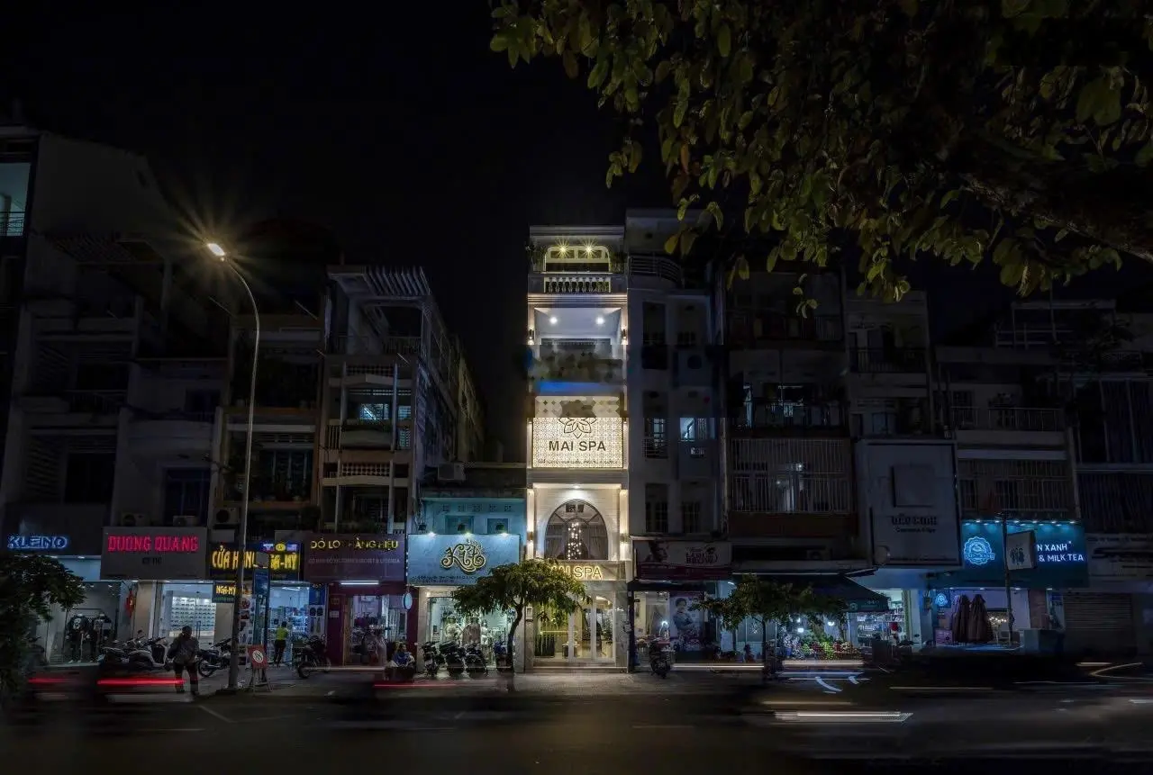 Bán nhà mặt tiền Nguyễn Đình Chiểu, Phường 4, Quận 3