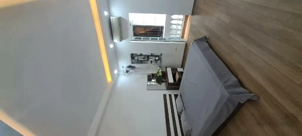 Chính chủ bán gấp nhà Trương Định 38m 3 ngủ 6 tỷ, ô tô đỗ cổng, lô góc, ngõ rộng thoáng, nở hậu