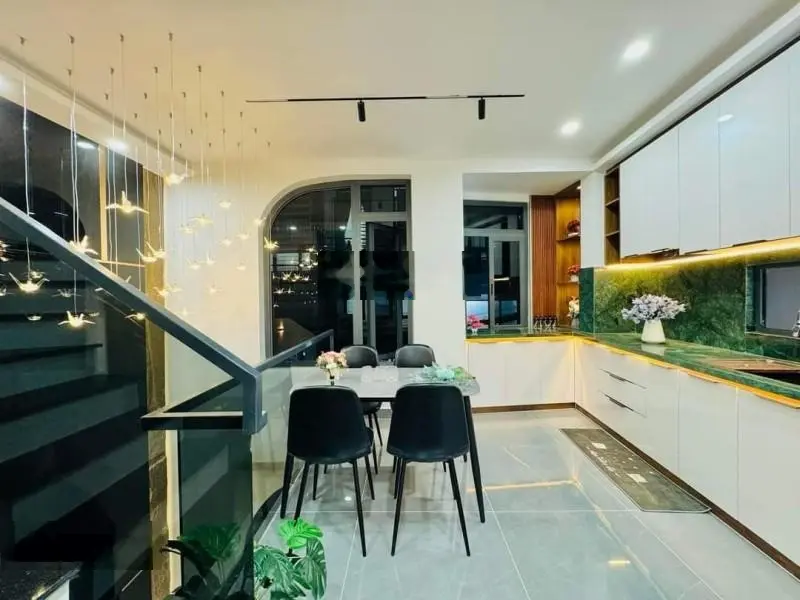 Căn góc cực hiếm hẻm ôtô ngay phố ẩm thực Phan Xích Long,Phú Nhuận Ngang 6m chỉ nhỉnh 8 tỷ Siêu đẹp