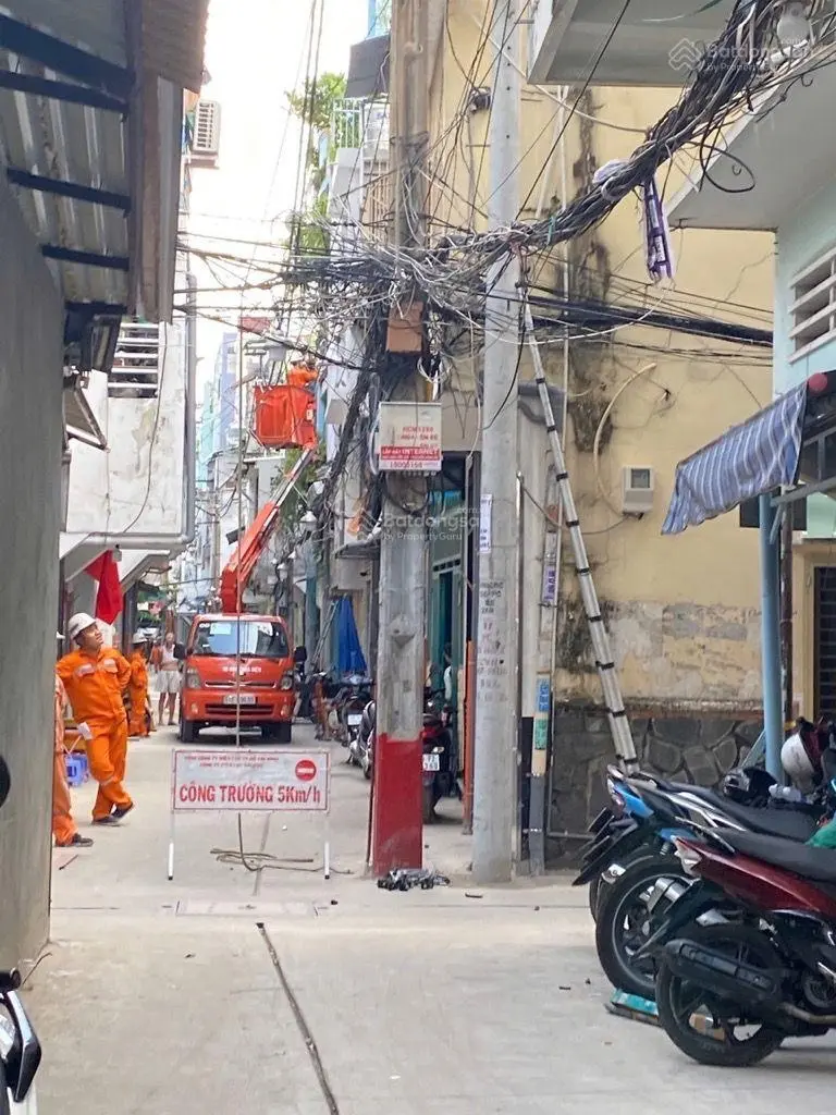 Nguyễn Đình Chiểu, TT Q3, 6 tỷ 8