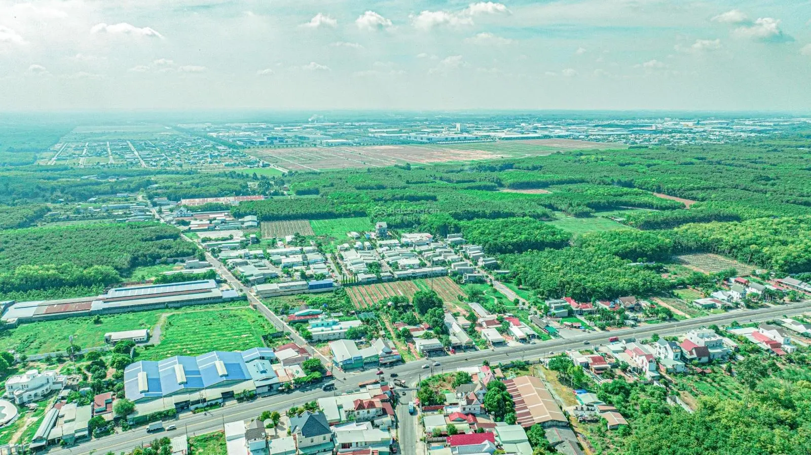Bán đất mặt tiền đường nhựa cách DT741 100m gần chợ Chánh Lưu giá 930 triệu