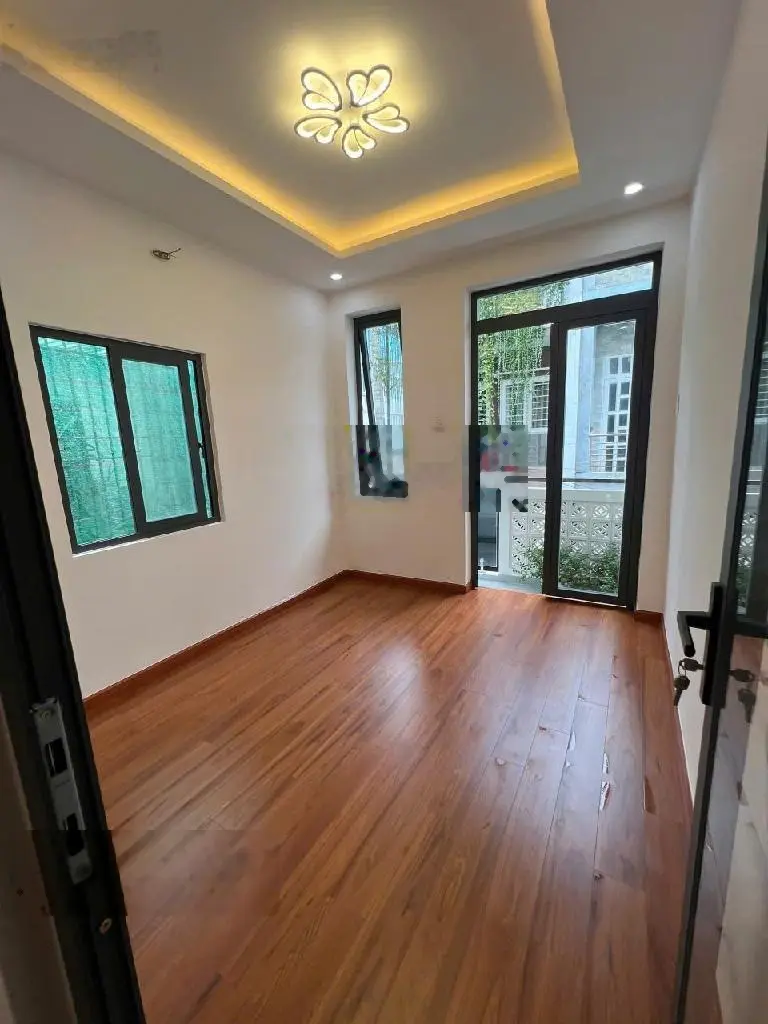 Đẹp lung linh - gần Aeon - BHH - Bình Tân - 42m2 - hẻm 6m - chỉ 4.3 tỷ