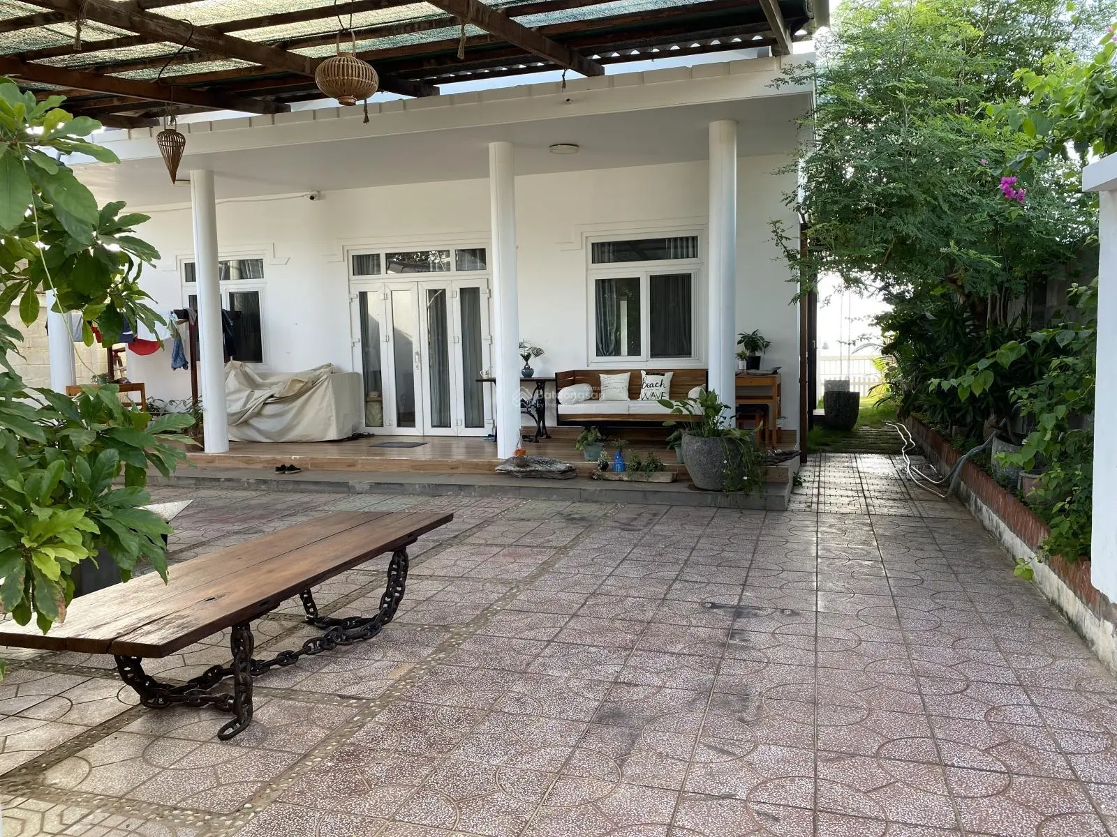 Bán nhà biệt thự Đơn Lập Mặt Tiền Biển - Sổ Hồng Lâu Dài - View Đẹp Hiếm Có, cách Novaworld 3 km
