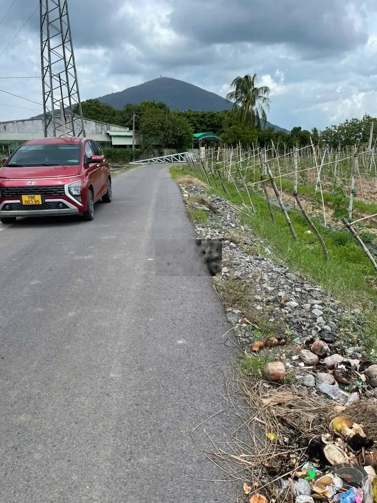 BÁn Gấp lô đất 15x35m2/270tr Ccahs ngã Tư Núi Bà 1.5km. bao check QH