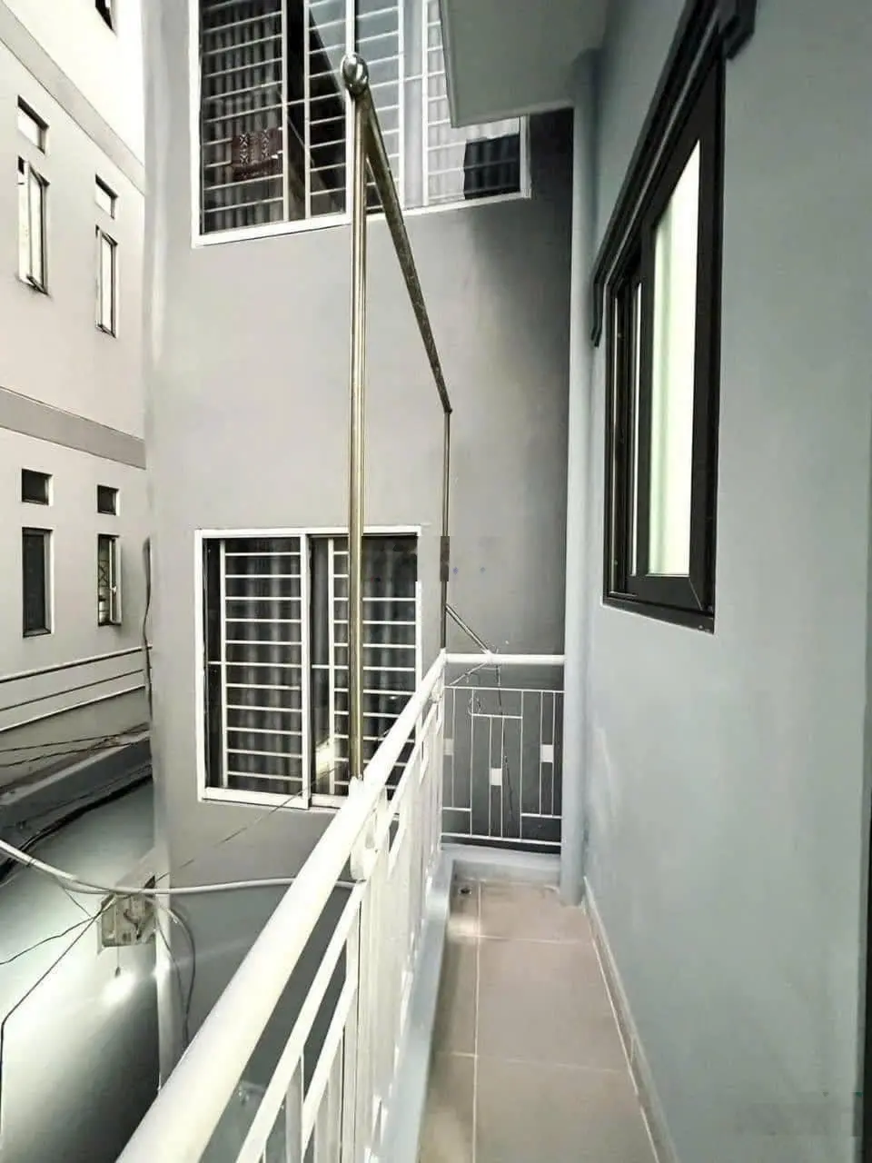 Nhà đẹp bán gấp công chứng trong tháng 9 đường Nguyễn Văn Thương P25 Bình Thạnh 36m2 SHCC 2tỷ780