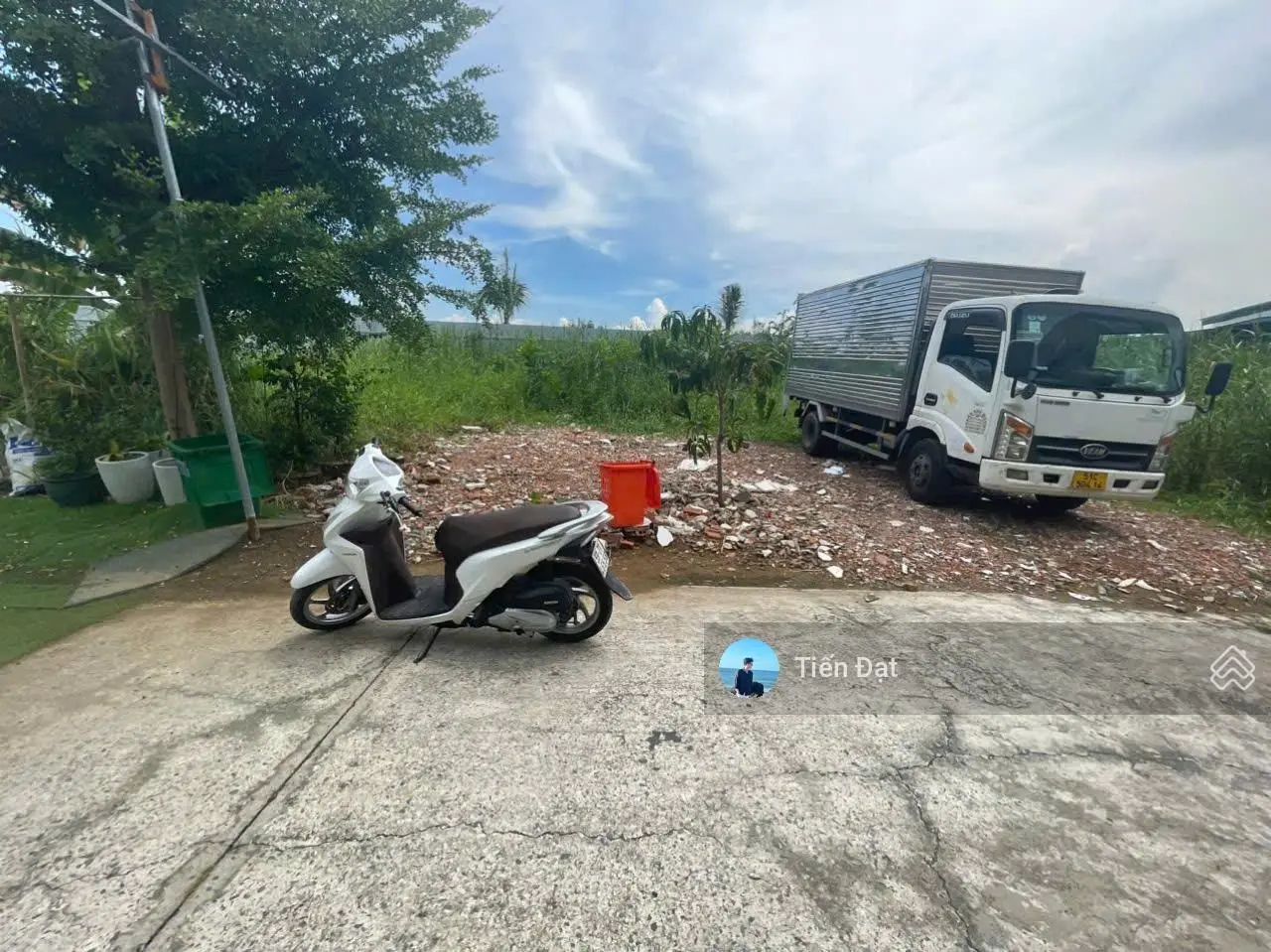 Bán đất MTĐ nguyễn thị bài Cần Giuộc full thổ cư DT 141m2 SHR giá 1,28 tỷ đường rộng rãi Gần KCN