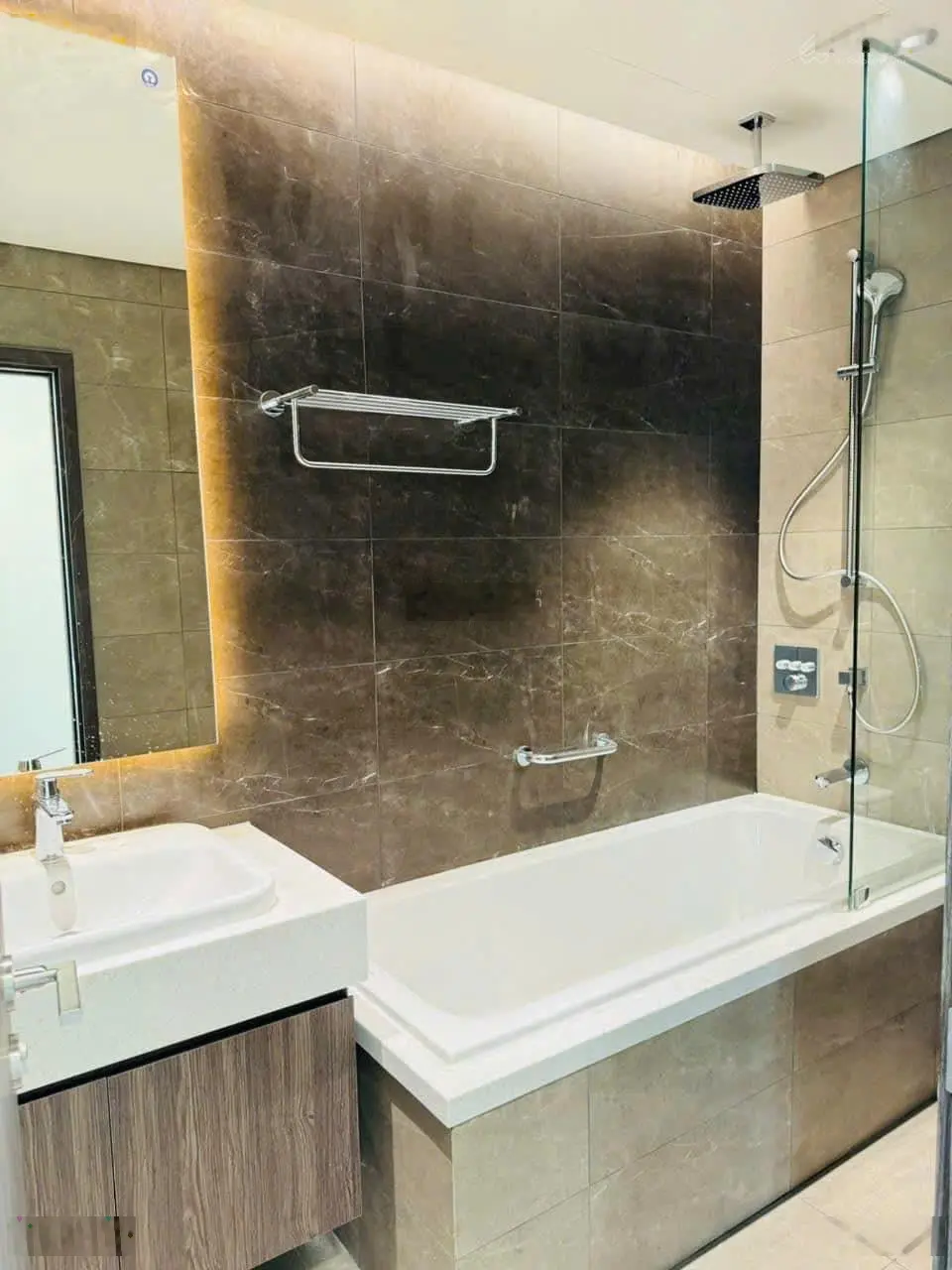 Căn hộ Centery 2PN (96m2) view hồ bơi - Giá tốt nhất CĐT - CK 17% - Xem nhà sẵn khoá 24/24