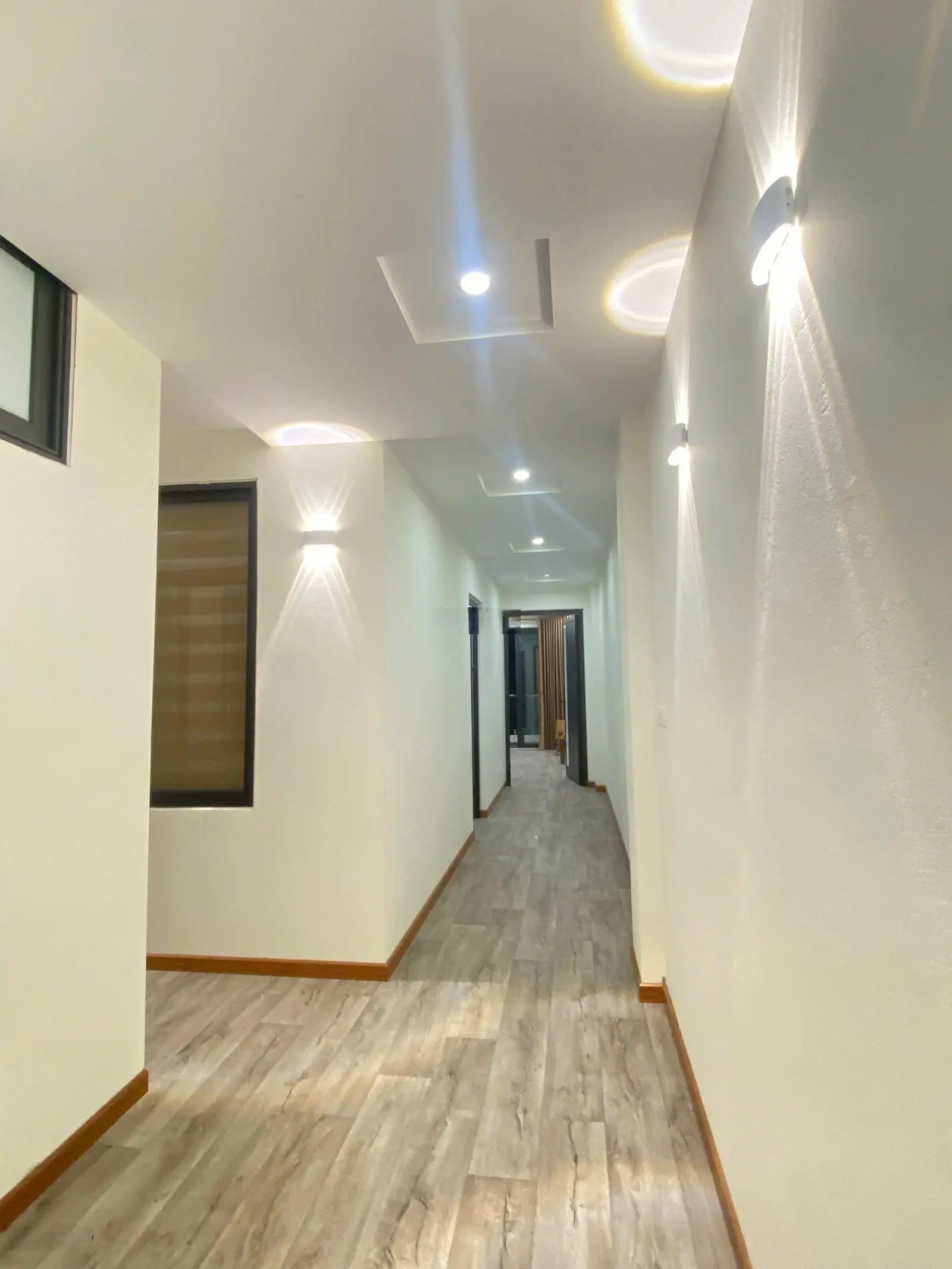 Nhà 5 tầng, khu đấu giá lai xá, 75m2, gần trường đại học thành đô, cách đường 32 chưa tới 1km