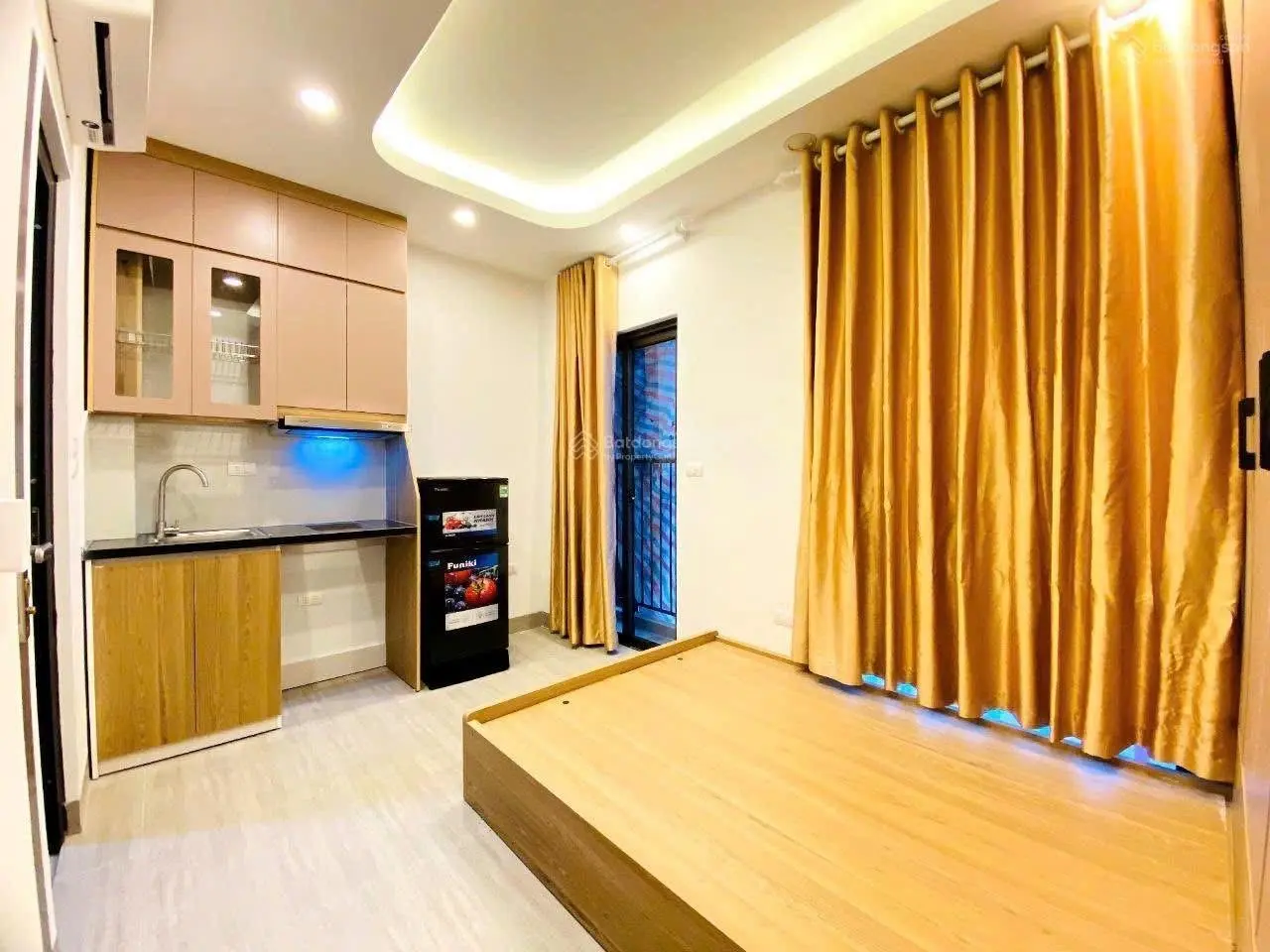 Bán toà ccmn phạm văn đồng 60m2 7 tầng 16 phòng khép kín full đồ dòng tiền 90tr: tháng.