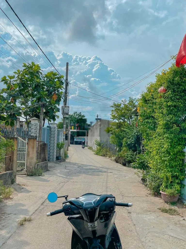 Chính chủ bán bê tông Ngân Giang Điện Ngọc
