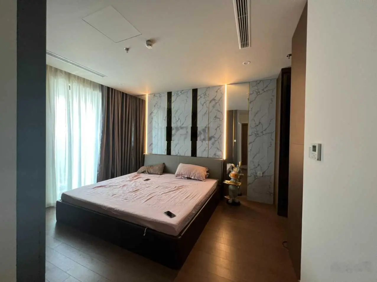 Cần bán gấp căn hộ tại The Park Home số 1 Thành Thái, DT 80m2 2PN - 2VS giá bán 6 tỷ