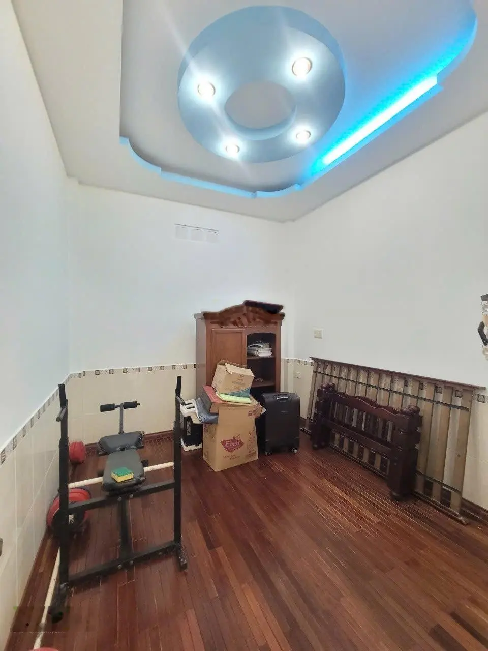 Bán nhà 1 trệt 1 lầu 89.9m2 3ty6 TL Gần Chợ Dĩ An 700m. cách đường Phạm Ngũ Lão 100m p.Dĩ An