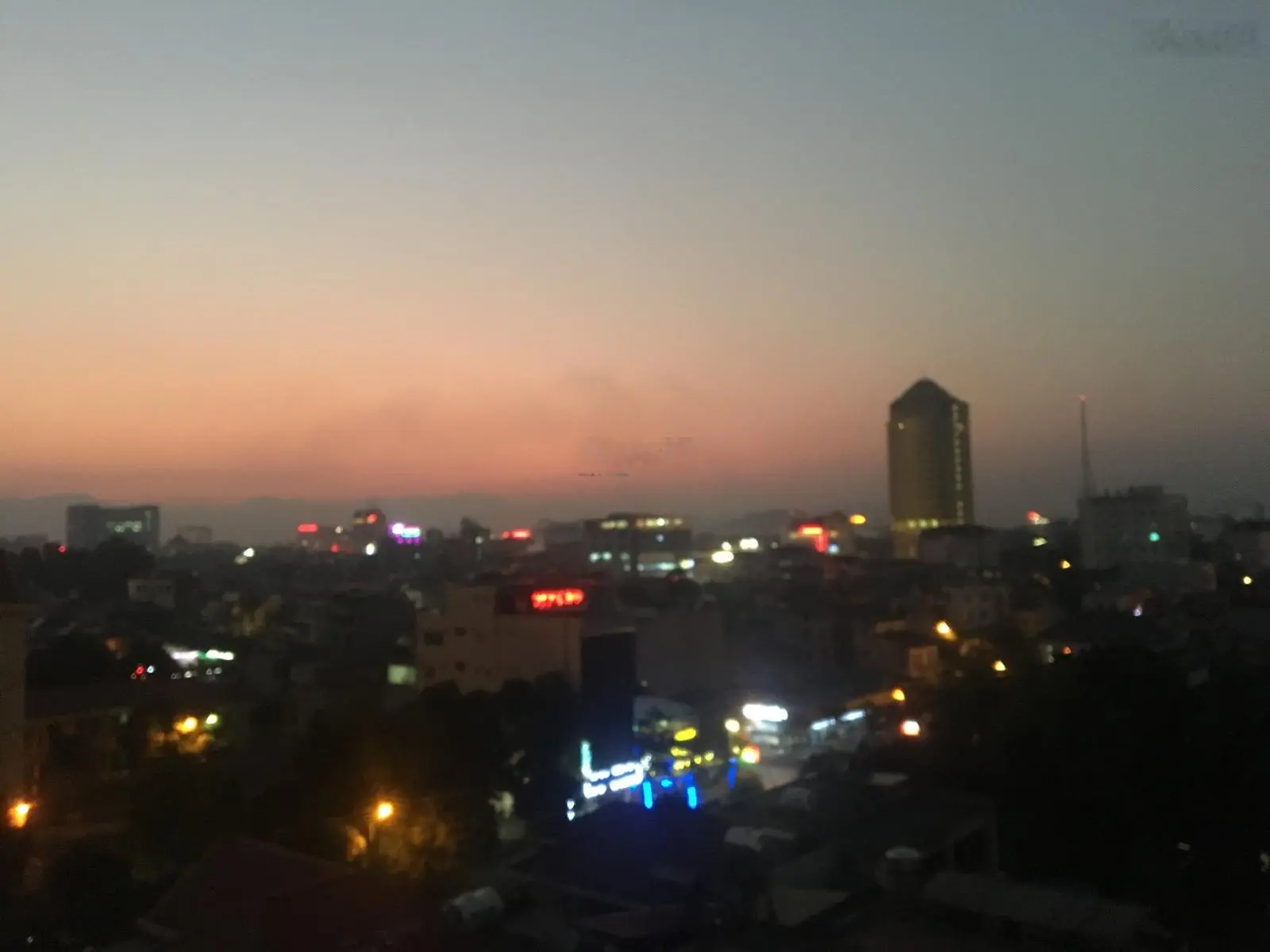 Bán nhà mặt phố trung tâm TP Thái Nguyên