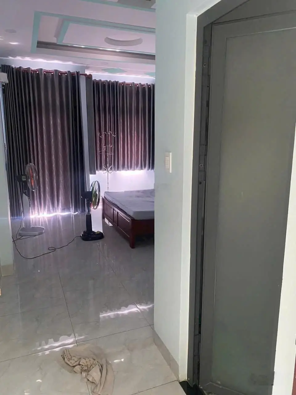Chính chủ bán nhà 1trệt 3 lầu đường Hoàng Hữu Nam -Phường Long Thạnh Mỹ - Quận 9