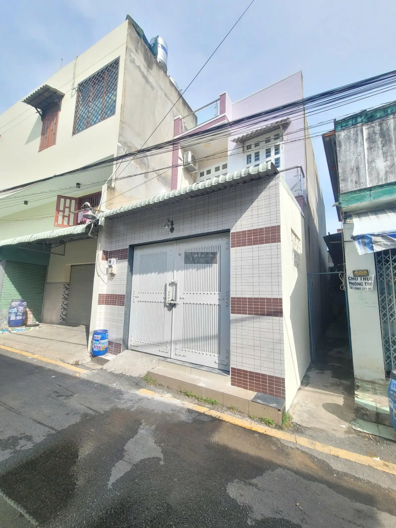 Bán nhà 1 trệt 1 lầu ngay TTHC Dĩ An và BigC Dĩ An Đường xe hơi 3ty5 TL Chủ