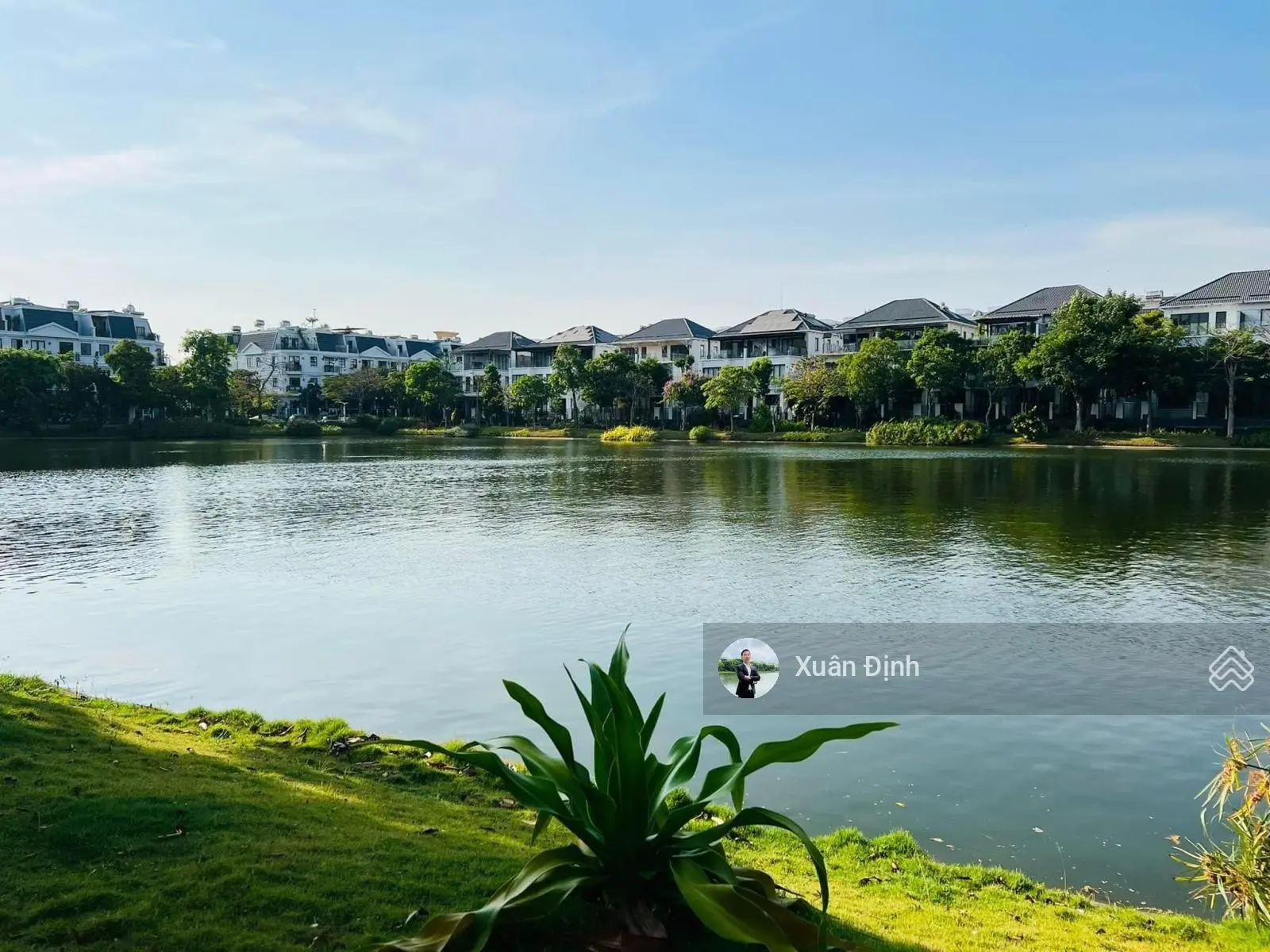 Bán Nhà phố lakeview City view hồ, đường 25m, trục chính dự án, hoàn thiện 5x20m 19 tỷ