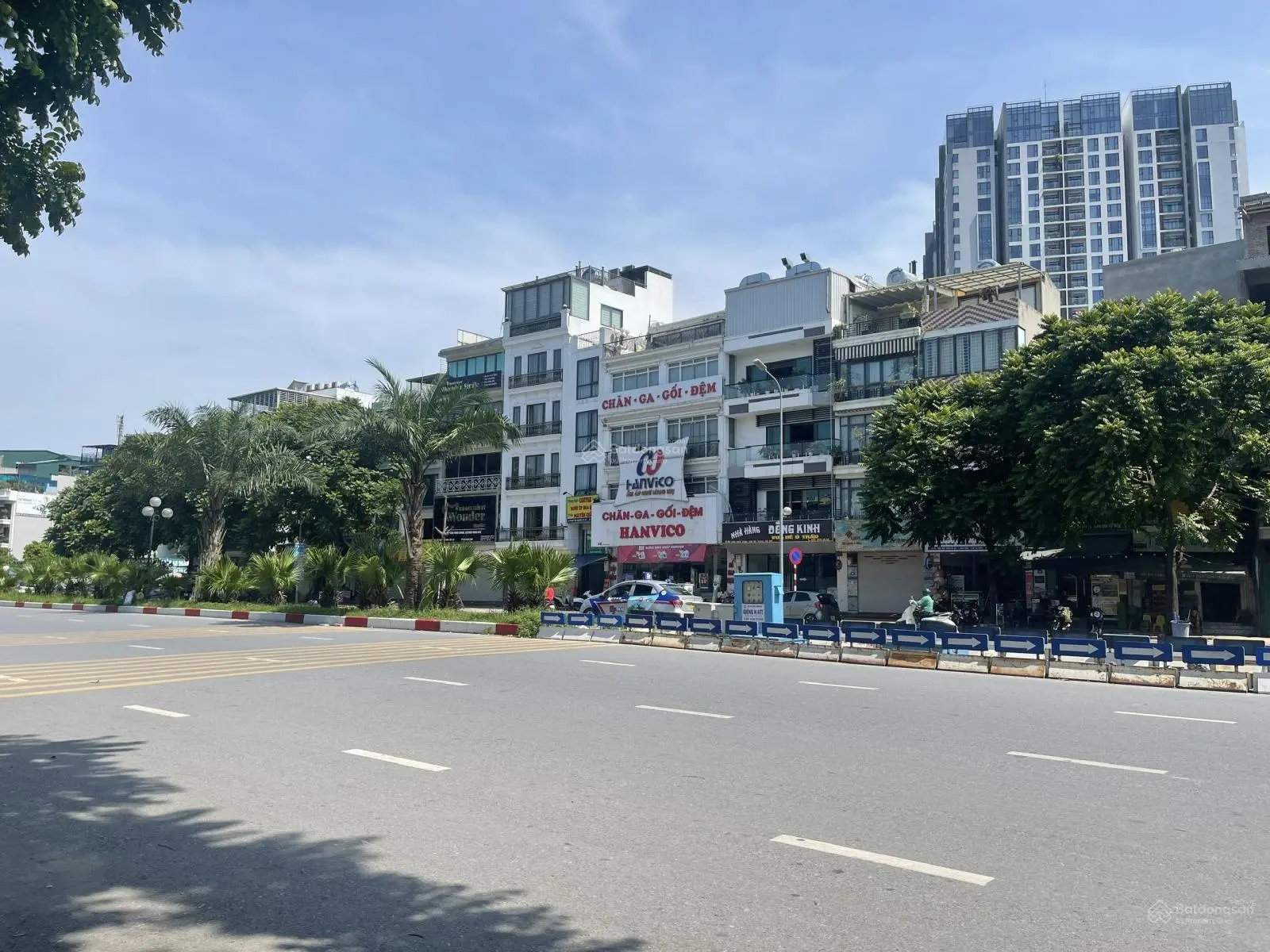 Bán nhà KINH DOANH mặt phố Trần Khát Chân - Hai Bà Trưng, LÔ GÓC, xây tòa nhà, 152m2, 50 tỷ