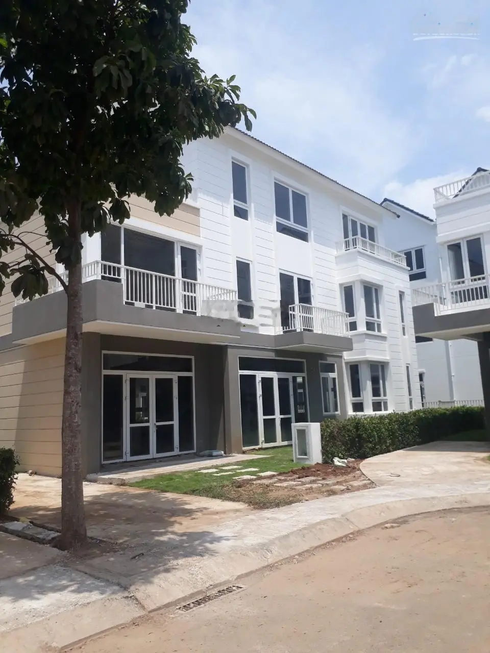 ĐL Park Riverside 340m2/36 tỷ - SL View sông 136m2/16.5 tỷ. ĐL 216m2/ 21 tỷ - căn góc 150m2/ 18tỷ
