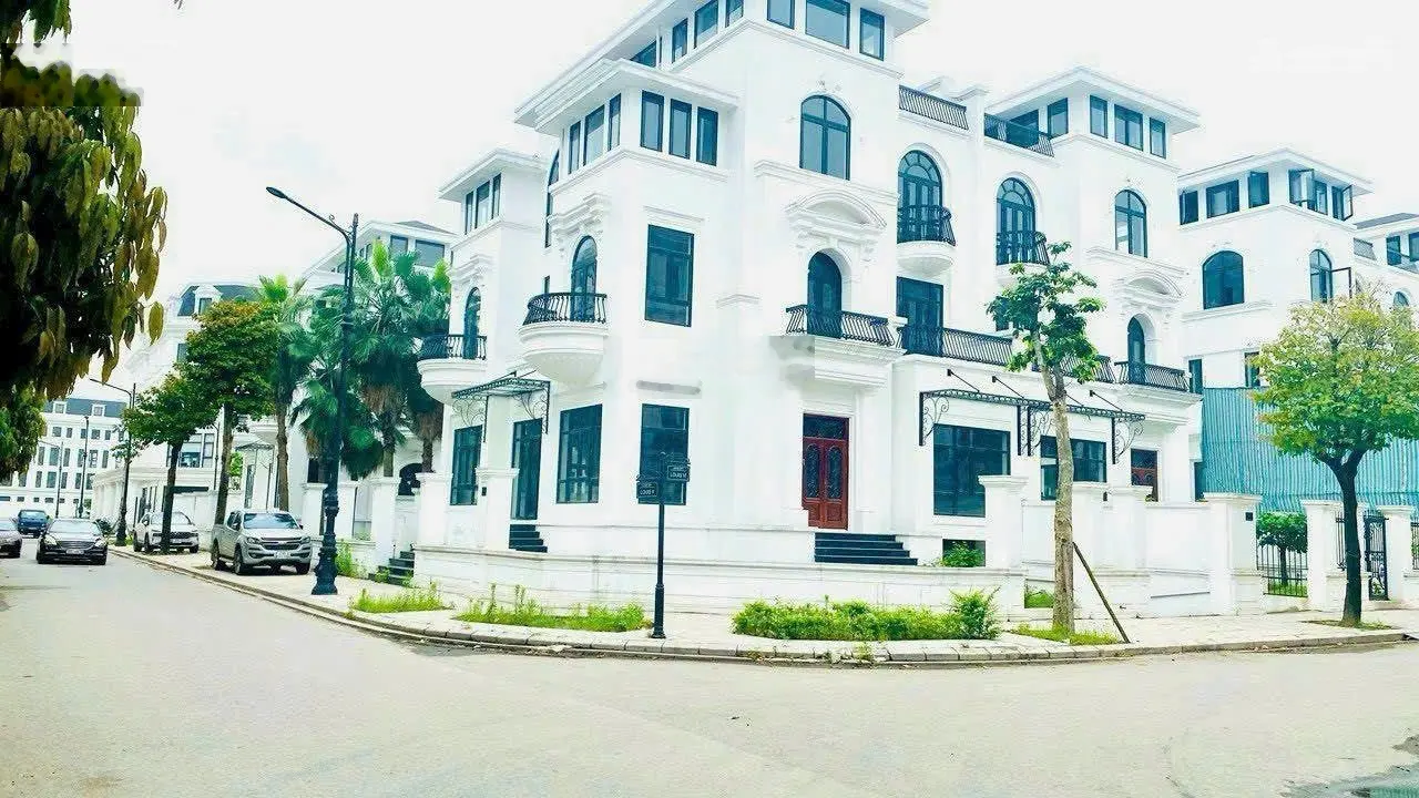 Bán nhanh căn mặt đường 40m siêu phẩm louis city hoàng mai giá tốt nhất thị trường