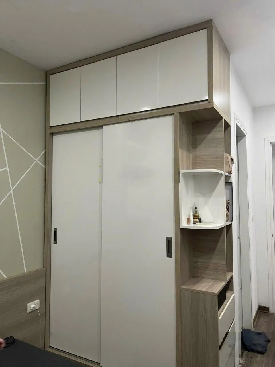 Bán gấp căn 63m2- 2ngủ& 2 vệ sinh HH3 Linh Đàm Hoàng Mai. Lh: 0966 455 *** em Thuỷ