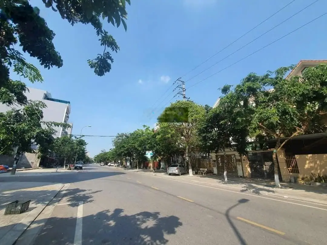 Cần bán căn nhà trục chính Nguyễn Gia Thiều kinh doanh đắc địa, Suối Hoa, TP BN. Giá chỉ 16, x tỷ