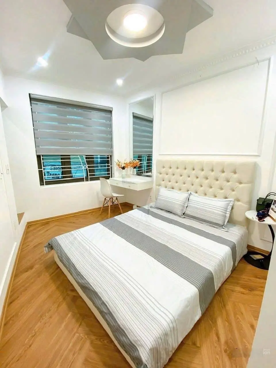 Bán nhà mặt đường nguyễn tường loan mặt đường, giá 4ty599!