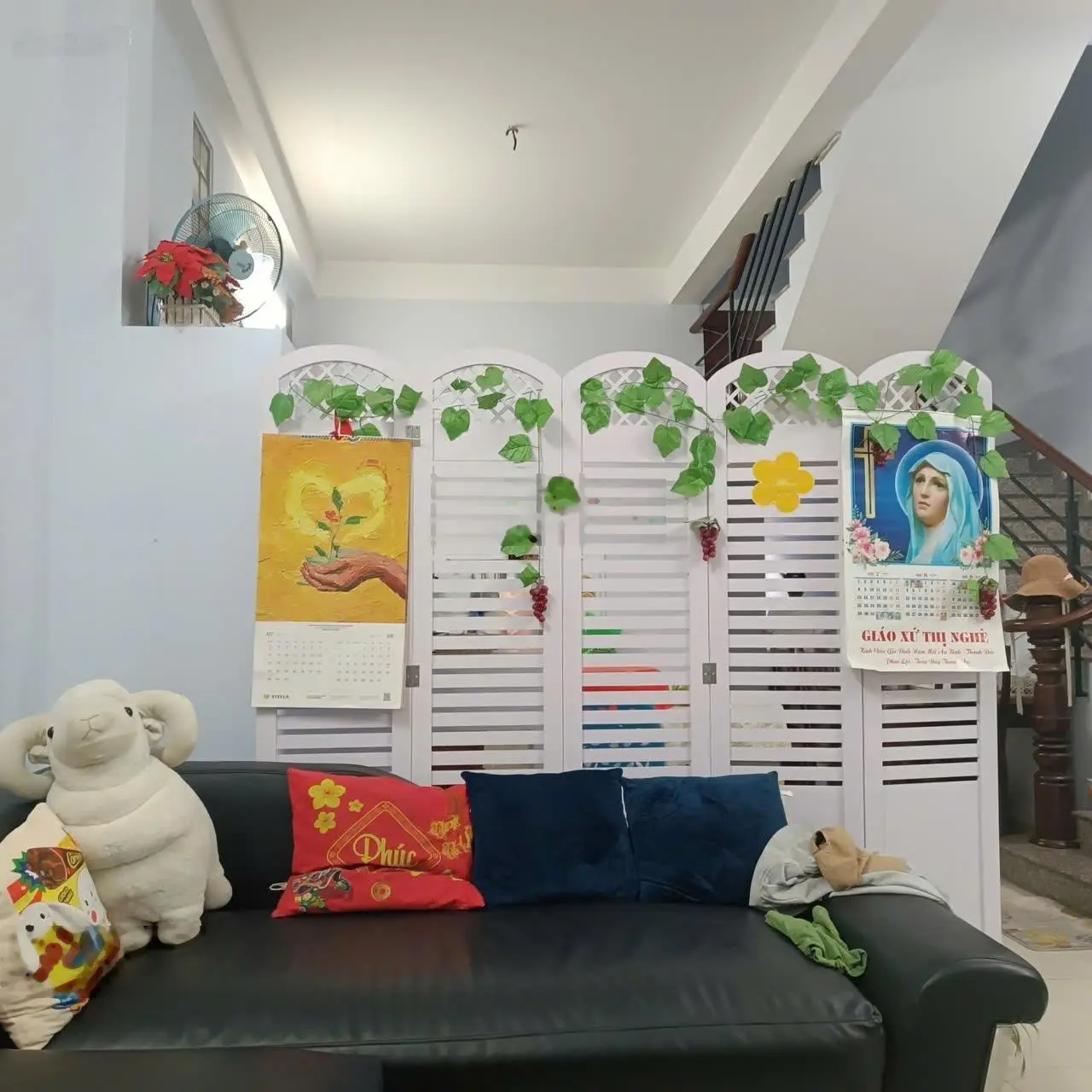 Khu vip bên sông hiệp bình chánh, mt đường số rộng 6m, 1 trệt 2 lầu+sân thượng, 95m2 giá 14 tỷ