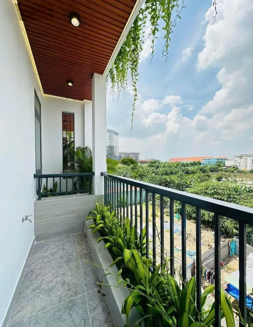 Chủ cần gấp căn nhà Tân Bình, tặng nội thất giá 2ty340 | 38,7m2 | đường Đông Hồ | sang tên liền