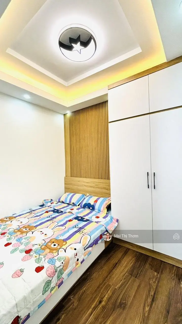 Chính chủ bán nhà Khương Trung-Thanh Xuân-32m-5 tầng-4 phòng ngủ- Full nội thất-6.2 tỷ0971 607 ***