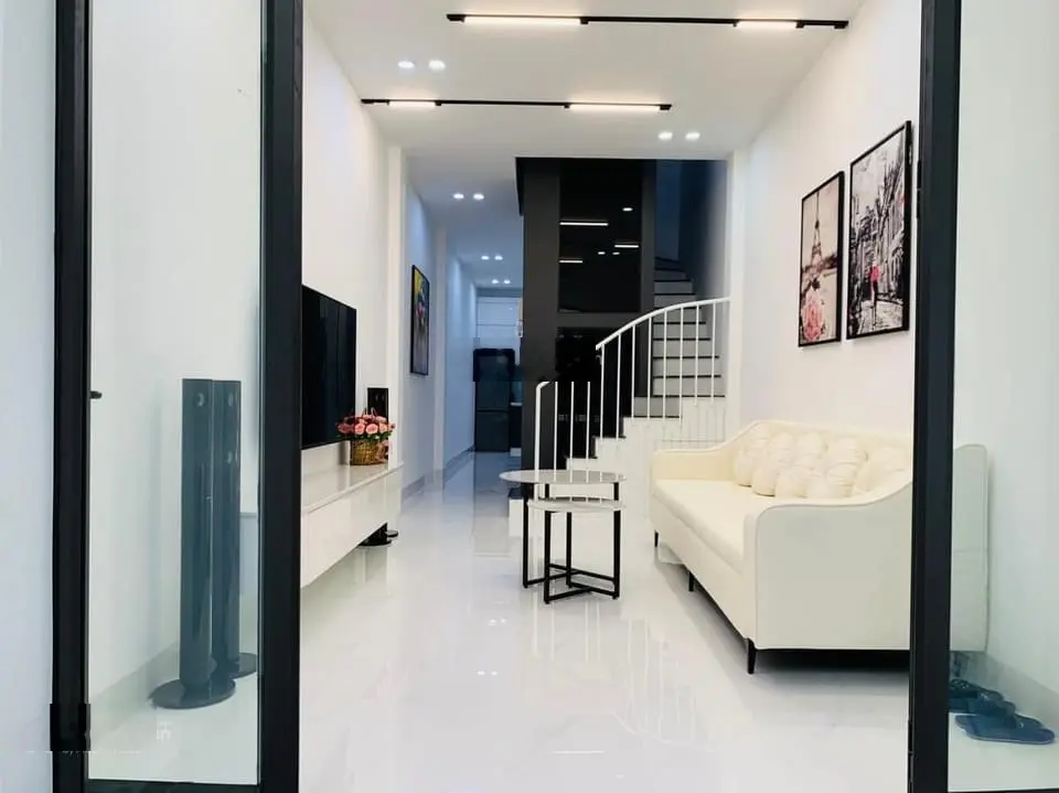 Bán nhà riêng 167 Tây Sơn 52 m2 x 4 tầng Dân xây Phân lô Ô tô đỗ cửa Thang máy nhập khẩu Full đồ