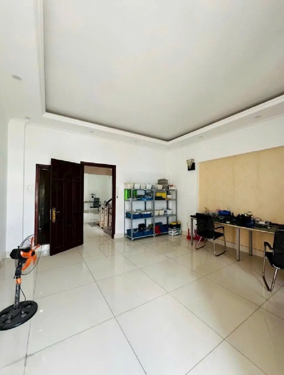 Bán gấp nhà hxt phú hữu, quận 9, diện tích 180m2 , giá nhỉnh 12,7 tỷ