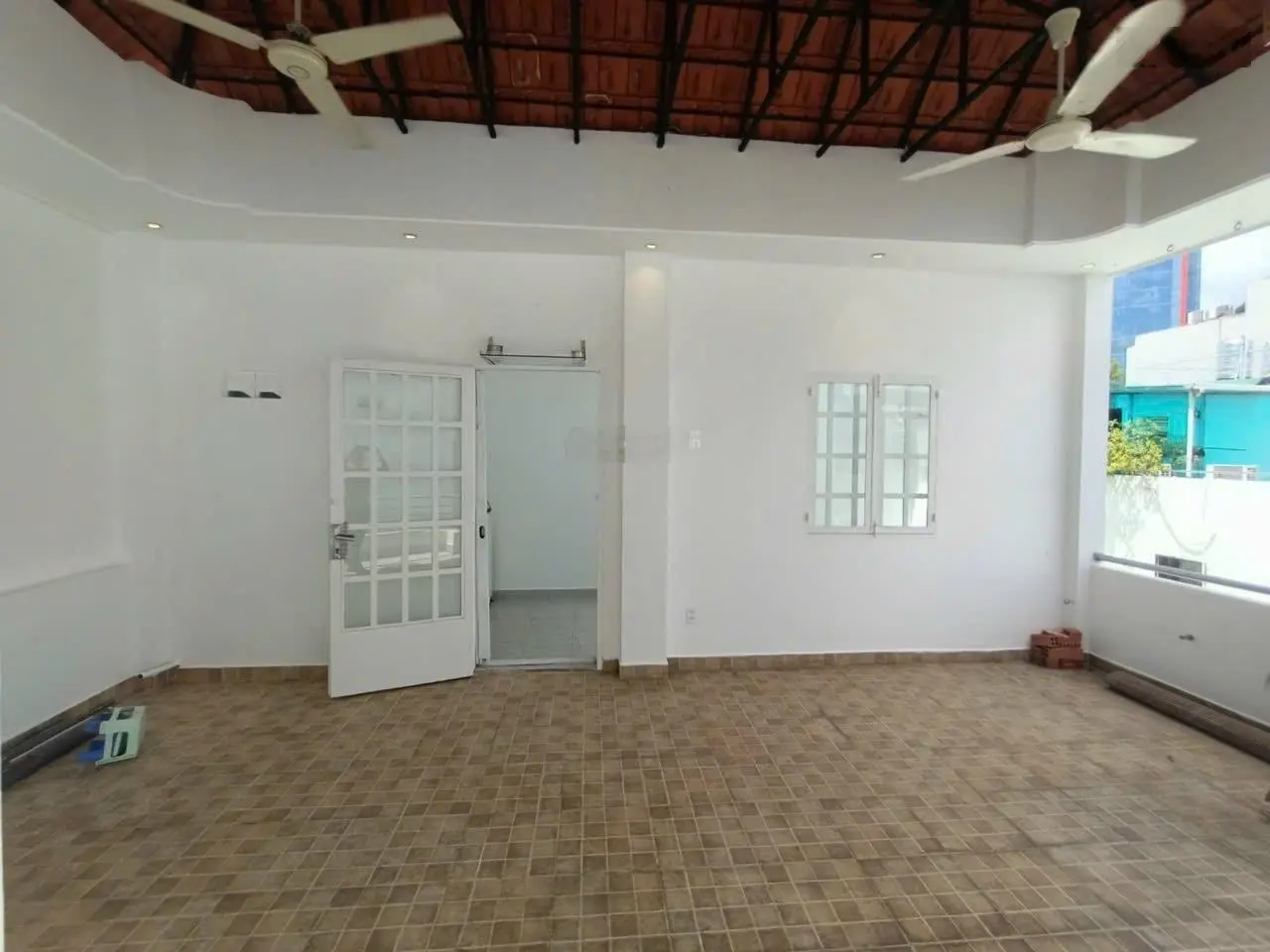 Giảm mạnh 2 tỷ gấp bán - Lê Văn Sỹ - Quận 3 - hẻm nhựa 6m oto ngủ nhà-ngang khủng 7m-4 tầng-12.4 tỷ