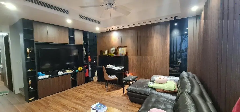 Giang biên - nhà mặt phố- dân xây tâm huyết chắc chắn - kinh doanh bất chấp ngày đêm - 71m2-16tỷ