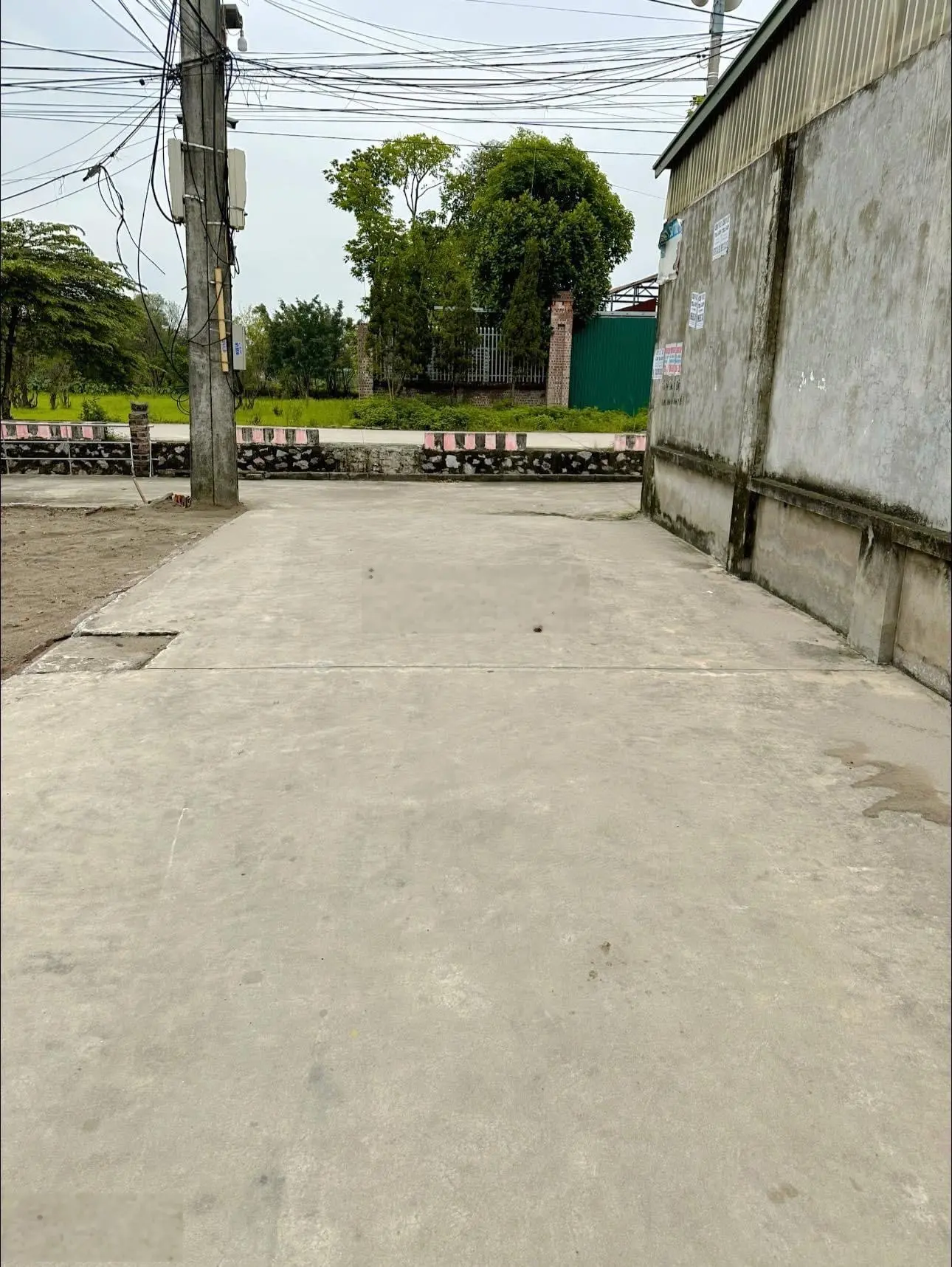 Bán lô đất 40m2 vuông Thường Tín