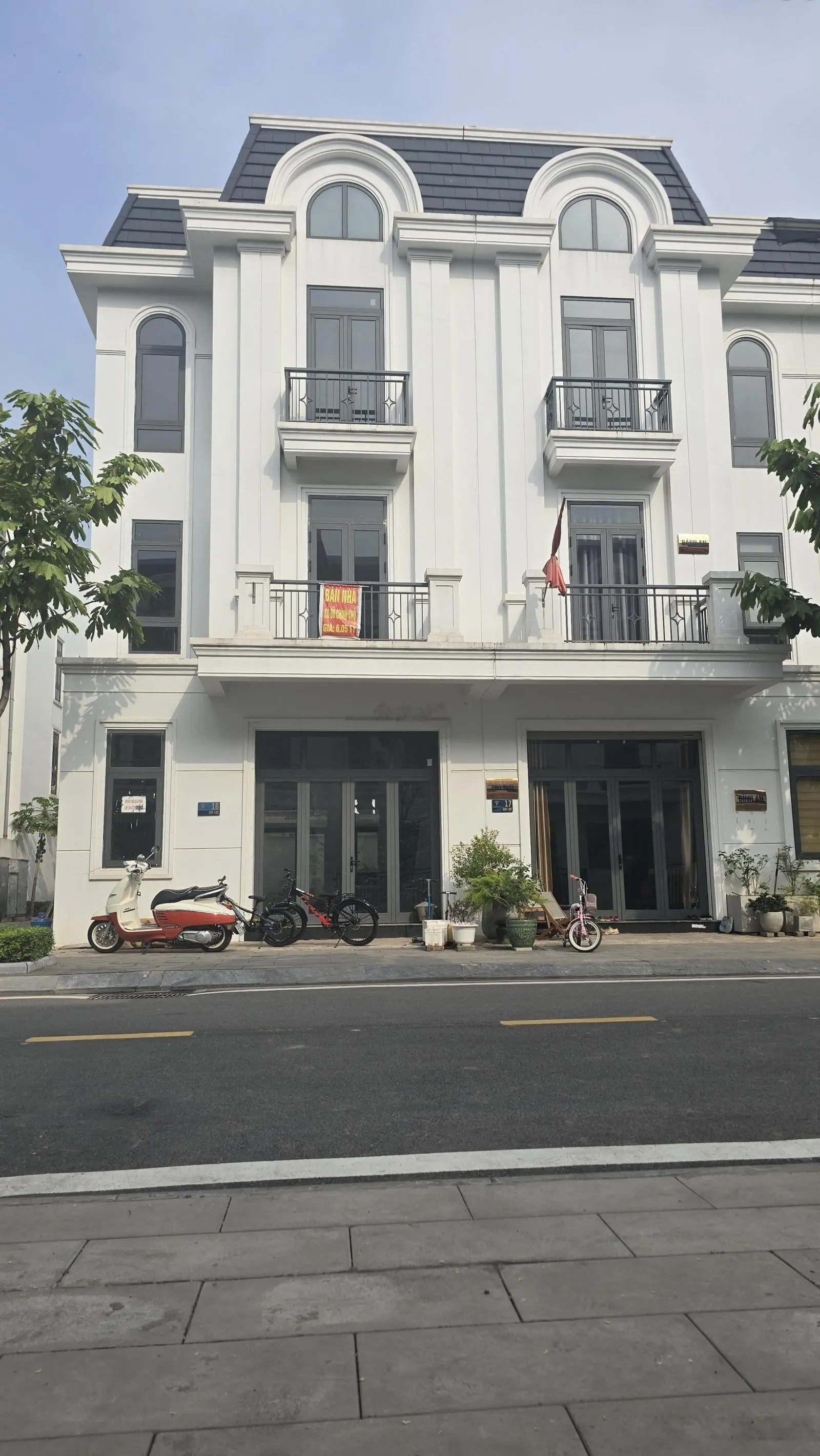 Cơ hội sở hữu ngay căn liền kề góc view đẹp nhất Crown Villas Trung tâm TNvới giá cực kỳ hấp dẫn