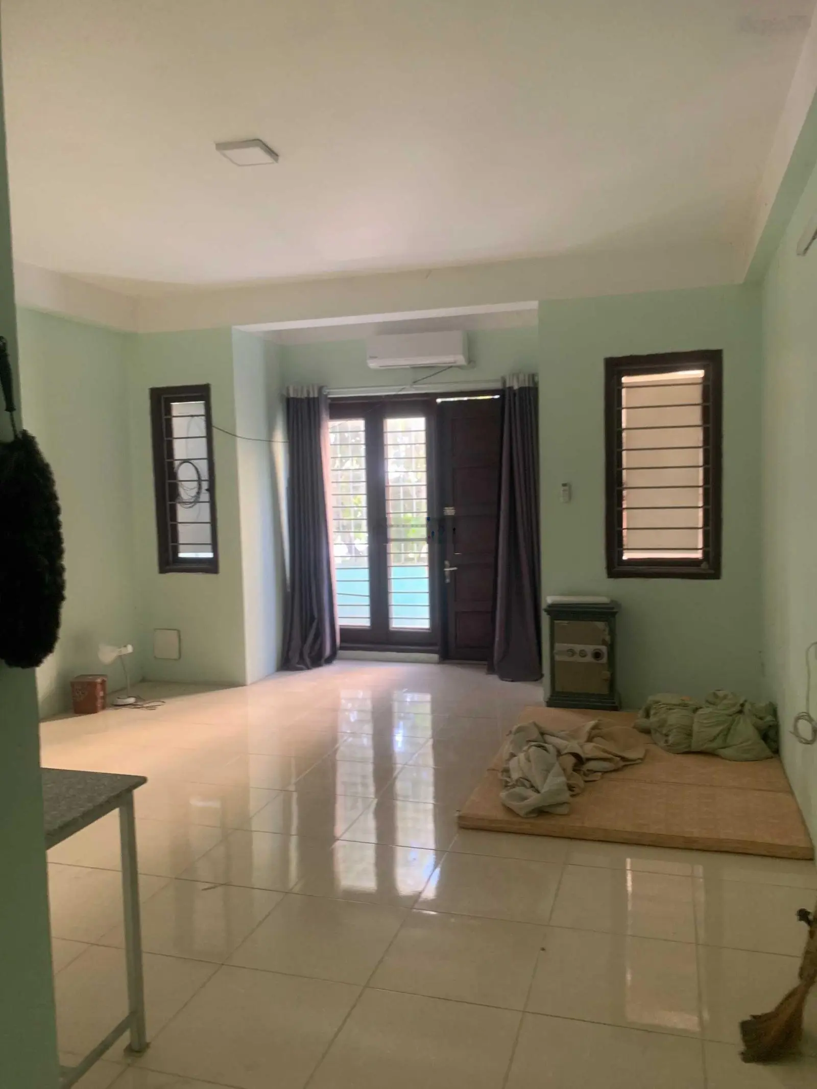 Chính chủ cần bán gấp LK25 KĐT Vân Canh HUD Hoài Đức Hà Nội, LH 0945 181 ***