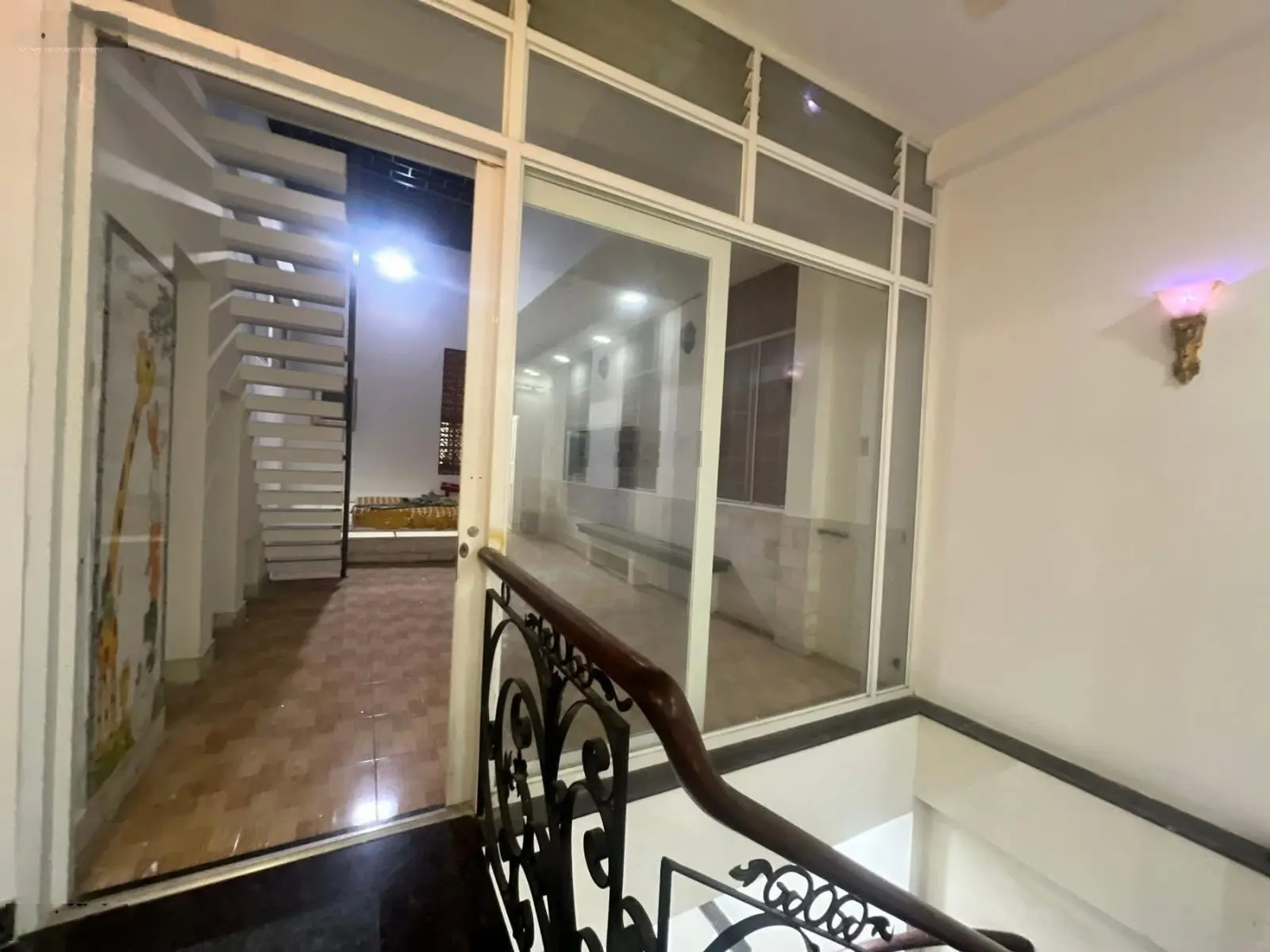 Bán nhà mặt tiền đường Kênh 19/5B chính chủ