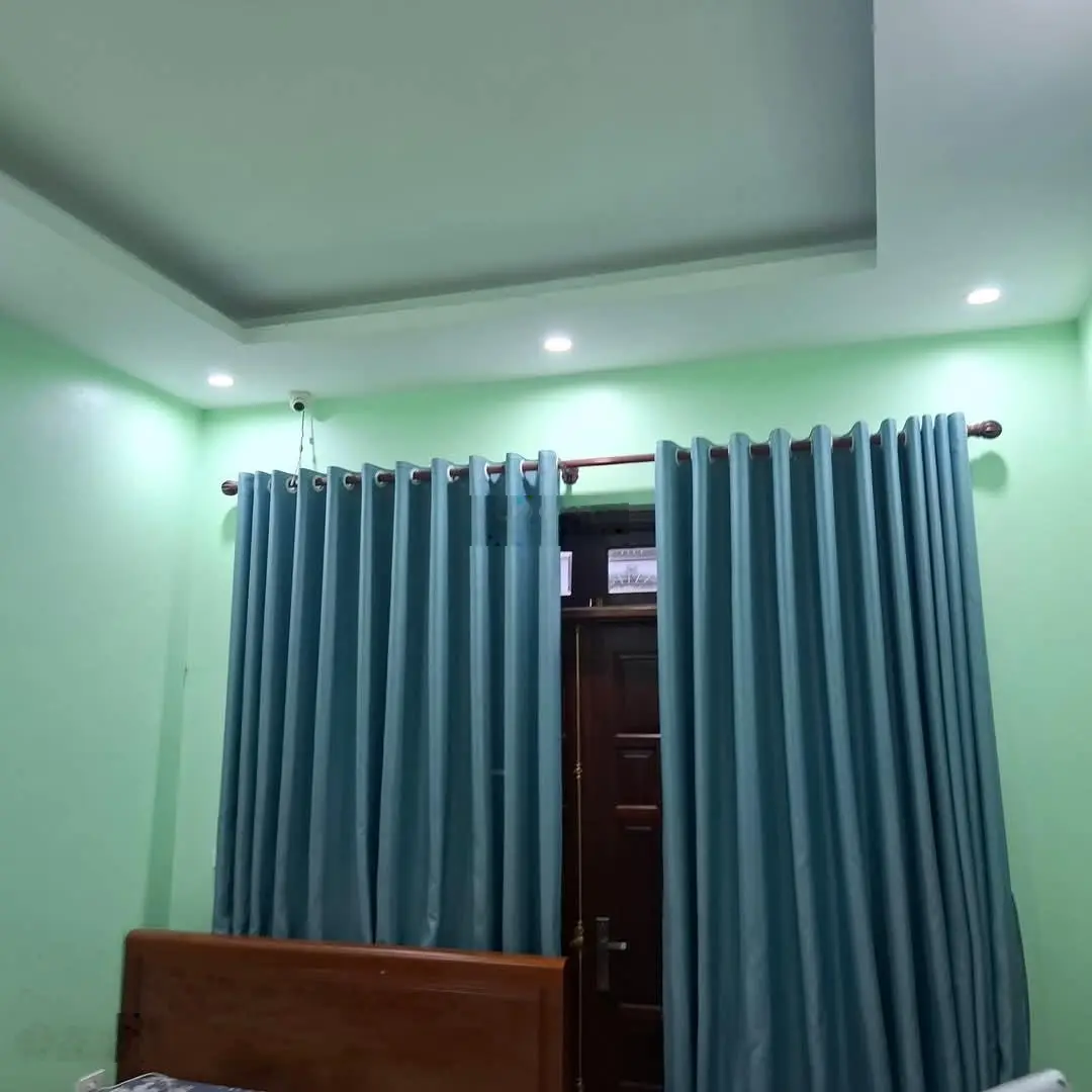 Bán liền kề cạnh bv phương đông, cổ nhuế 2. 90 m2, 5 t, lô góc, kinh doamh sầm uất. giá 24 tỷ